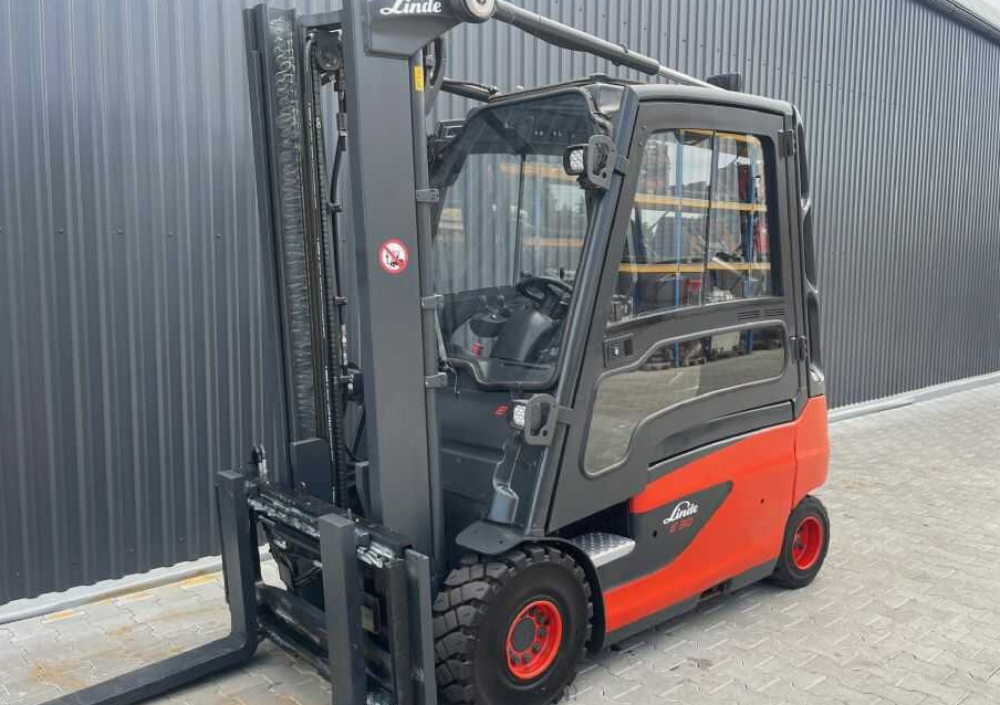 Elektrický vysokozdvižný vozík Linde E30L-01: obrázek 6