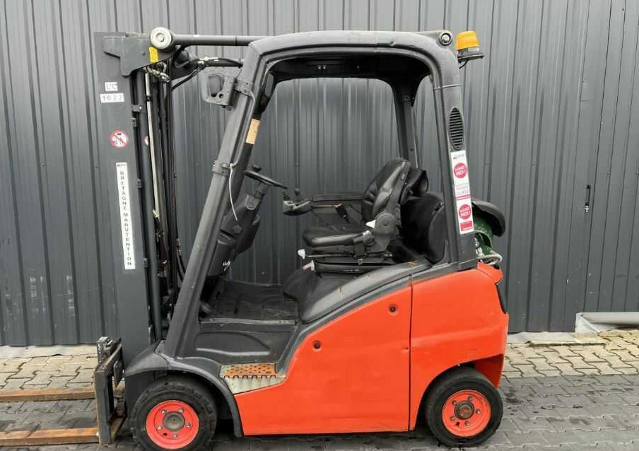 Linde H16T-01 - Plynový vysokozdvižný vozík: obrázek 2 Linde H16T-01 - Plynový vysokozdvižný vozík: obrázek 2