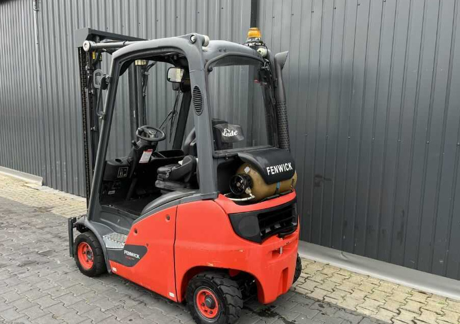 Linde H16T-01 - Plynový vysokozdvižný vozík: obrázek 3 Linde H16T-01 - Plynový vysokozdvižný vozík: obrázek 3