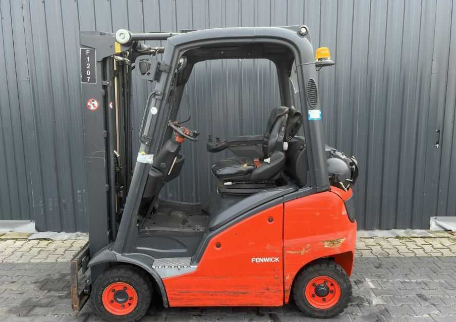 Linde H16T-01 - Plynový vysokozdvižný vozík: obrázek 2 Linde H16T-01 - Plynový vysokozdvižný vozík: obrázek 2