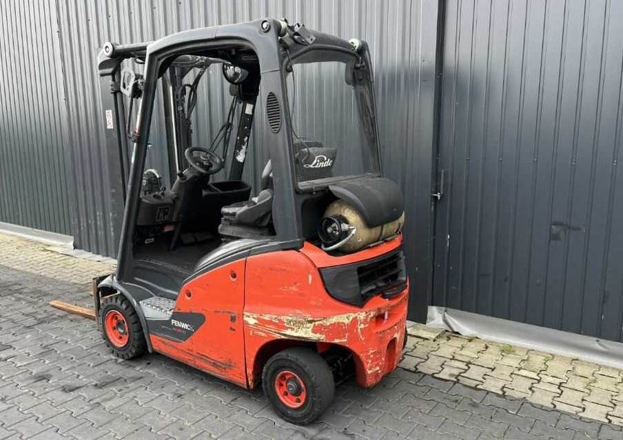 Linde H16T-01 - Plynový vysokozdvižný vozík: obrázek 3 Linde H16T-01 - Plynový vysokozdvižný vozík: obrázek 3