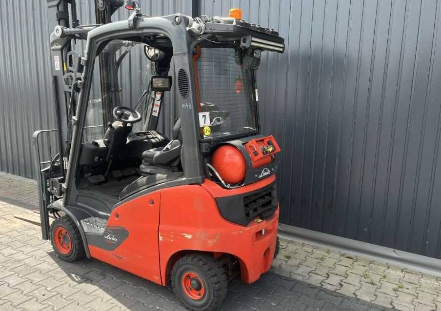 Linde H16T-01 - Plynový vysokozdvižný vozík: obrázek 3 Linde H16T-01 - Plynový vysokozdvižný vozík: obrázek 3