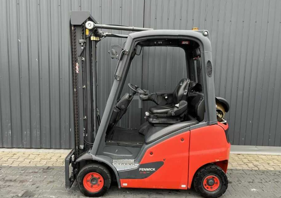 Linde H16T-01 - Plynový vysokozdvižný vozík: obrázek 2 Linde H16T-01 - Plynový vysokozdvižný vozík: obrázek 2