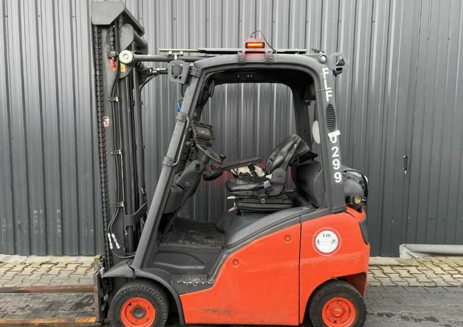 Linde H16T-01 - Plynový vysokozdvižný vozík: obrázek 2 Linde H16T-01 - Plynový vysokozdvižný vozík: obrázek 2