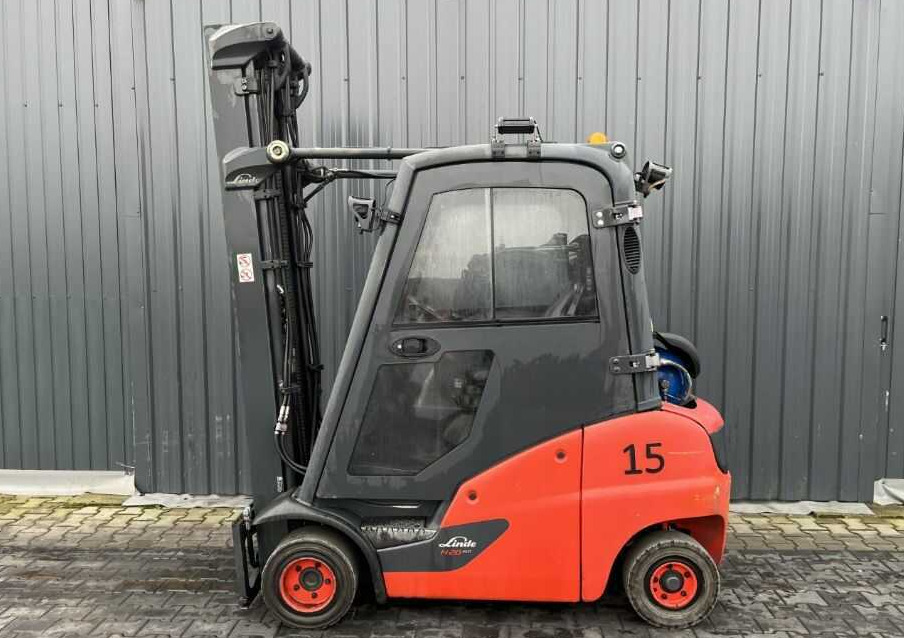 Linde H20T-01 - Plynový vysokozdvižný vozík: obrázek 2 Linde H20T-01 - Plynový vysokozdvižný vozík: obrázek 2