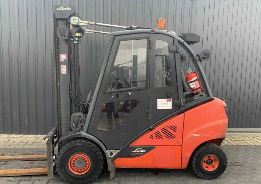 Linde H25D-02/600 - Dieselový vysokozdvižný vozík: obrázek 2 Linde H25D-02/600 - Dieselový vysokozdvižný vozík: obrázek 2