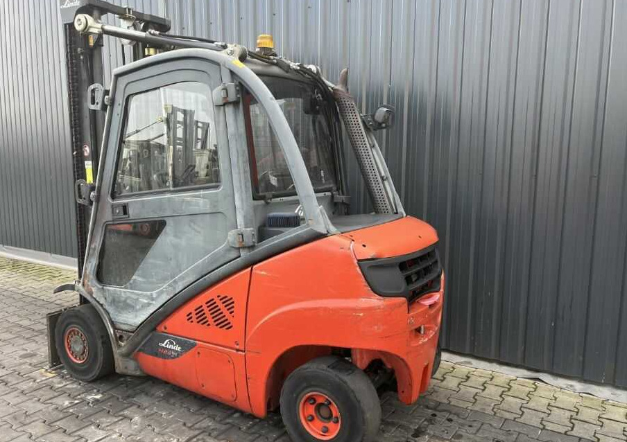 Linde H25D-02 - Dieselový vysokozdvižný vozík: obrázek 3 Linde H25D-02 - Dieselový vysokozdvižný vozík: obrázek 3