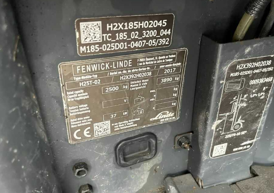 Linde H25T-01 - Plynový vysokozdvižný vozík: obrázek 4 Linde H25T-01 - Plynový vysokozdvižný vozík: obrázek 4