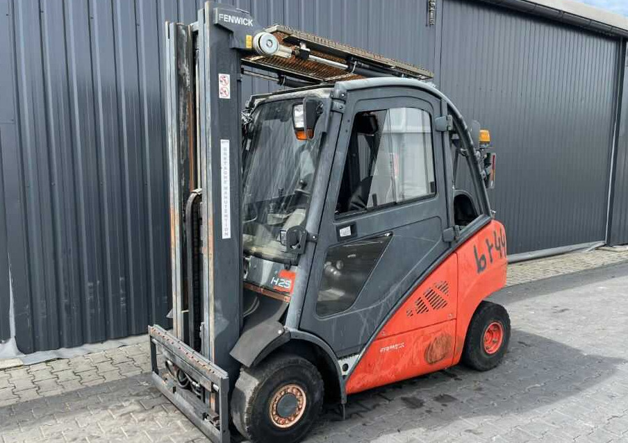 Linde H25T-01 - Plynový vysokozdvižný vozík: obrázek 1 Linde H25T-01 - Plynový vysokozdvižný vozík: obrázek 1