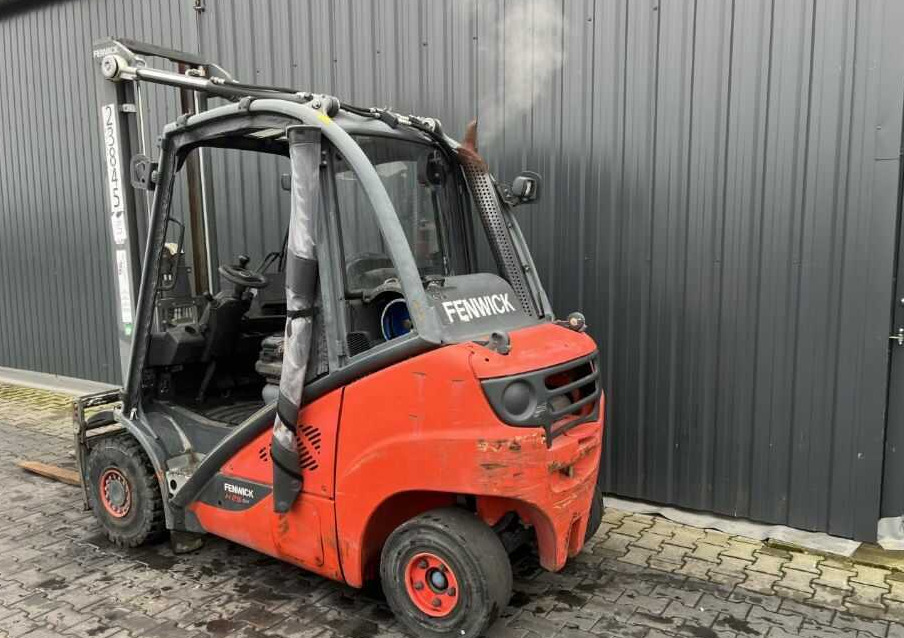 Linde H25T-01 - Plynový vysokozdvižný vozík: obrázek 3 Linde H25T-01 - Plynový vysokozdvižný vozík: obrázek 3