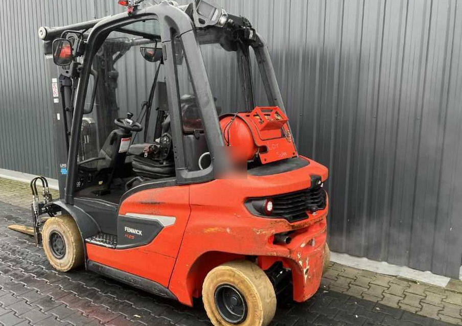 Linde H25T-01 - Plynový vysokozdvižný vozík: obrázek 3 Linde H25T-01 - Plynový vysokozdvižný vozík: obrázek 3