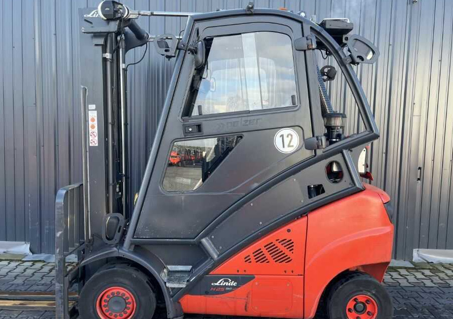 Linde H25T-02/600 - Plynový vysokozdvižný vozík: obrázek 2 Linde H25T-02/600 - Plynový vysokozdvižný vozík: obrázek 2