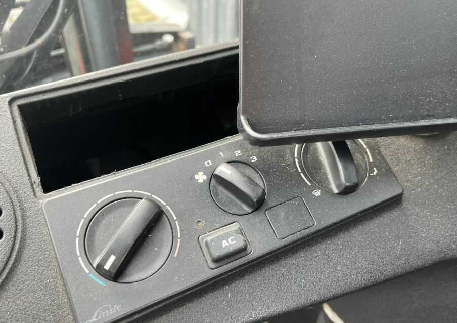 Linde H25T-02 - Plynový vysokozdvižný vozík: obrázek 5 Linde H25T-02 - Plynový vysokozdvižný vozík: obrázek 5