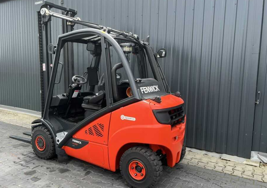Linde H25T-02 - Plynový vysokozdvižný vozík: obrázek 3 Linde H25T-02 - Plynový vysokozdvižný vozík: obrázek 3