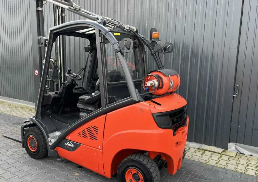 Plynový vysokozdvižný vozík Linde H25T-02: obrázek 7