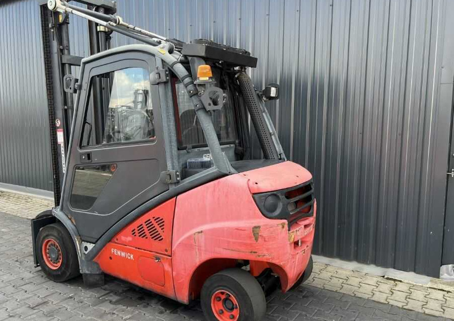 Linde H30D-01 - Dieselový vysokozdvižný vozík: obrázek 3 Linde H30D-01 - Dieselový vysokozdvižný vozík: obrázek 3