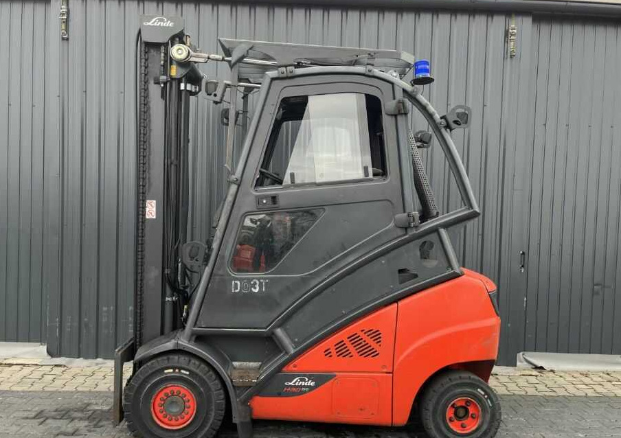 Linde H30D-02 - Dieselový vysokozdvižný vozík: obrázek 2 Linde H30D-02 - Dieselový vysokozdvižný vozík: obrázek 2