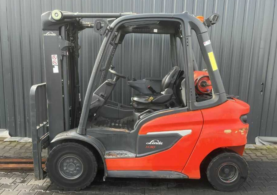 Linde H30T-01 - Plynový vysokozdvižný vozík: obrázek 2 Linde H30T-01 - Plynový vysokozdvižný vozík: obrázek 2