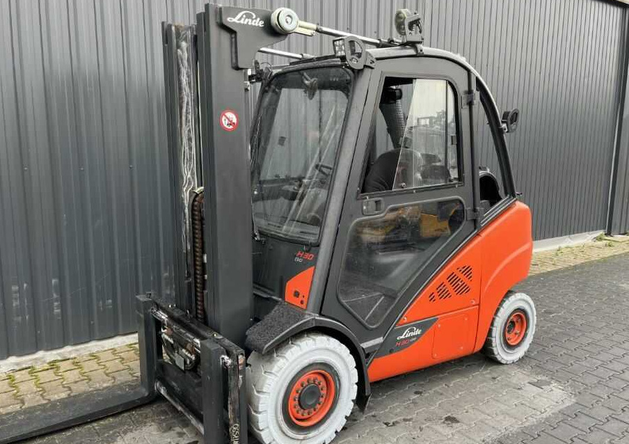 Linde H30T-02 - Plynový vysokozdvižný vozík: obrázek 1 Linde H30T-02 - Plynový vysokozdvižný vozík: obrázek 1