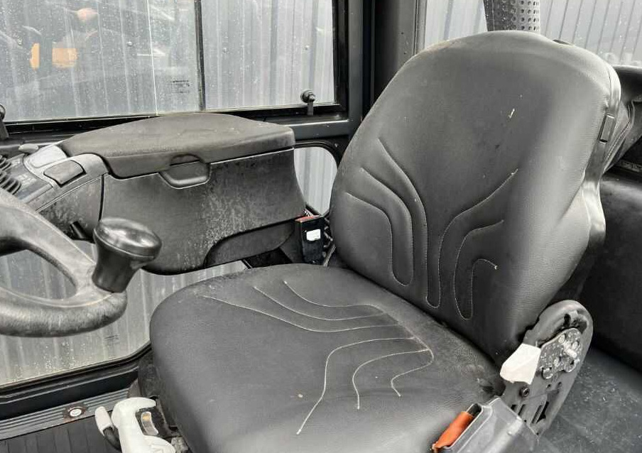 Linde H30T-02 - Plynový vysokozdvižný vozík: obrázek 2 Linde H30T-02 - Plynový vysokozdvižný vozík: obrázek 2