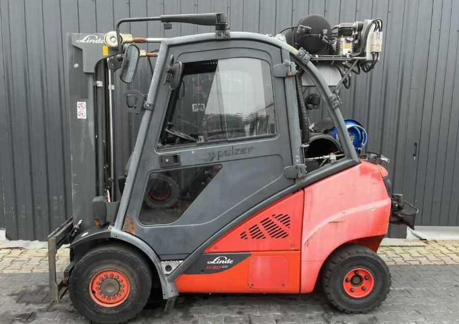 Linde H30T-02 - Plynový vysokozdvižný vozík: obrázek 2 Linde H30T-02 - Plynový vysokozdvižný vozík: obrázek 2