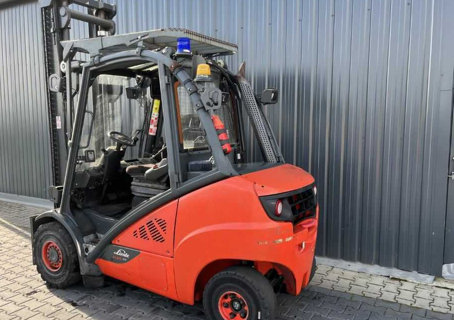 Linde H35D-02 - Dieselový vysokozdvižný vozík: obrázek 3 Linde H35D-02 - Dieselový vysokozdvižný vozík: obrázek 3