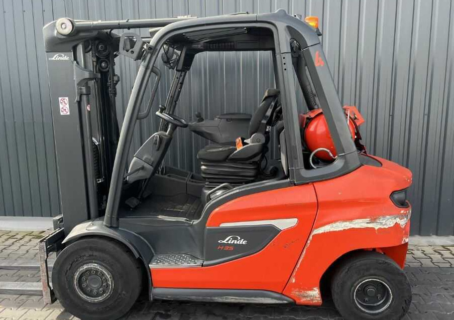 Linde H35T-01 - Plynový vysokozdvižný vozík: obrázek 2 Linde H35T-01 - Plynový vysokozdvižný vozík: obrázek 2