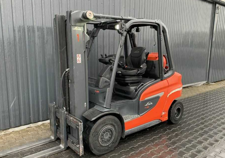 Linde H35T-01 - Plynový vysokozdvižný vozík: obrázek 1 Linde H35T-01 - Plynový vysokozdvižný vozík: obrázek 1