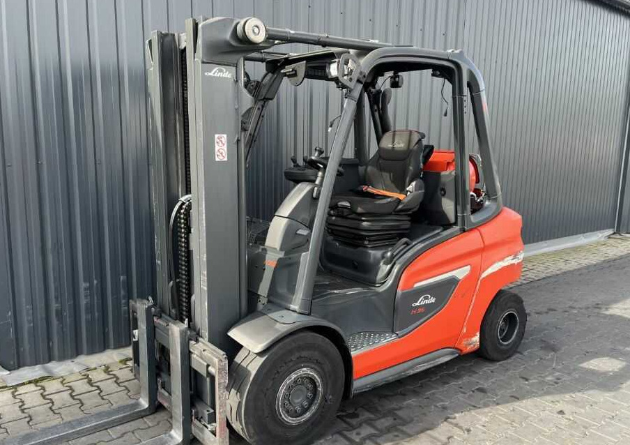 Linde H35T-01 - Plynový vysokozdvižný vozík: obrázek 1 Linde H35T-01 - Plynový vysokozdvižný vozík: obrázek 1