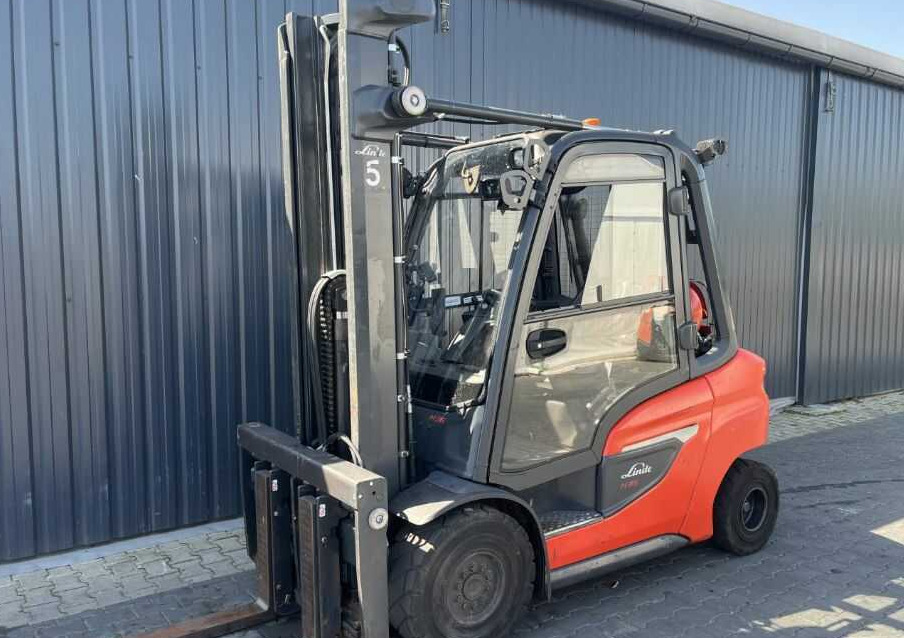 Linde H35T-01 - Plynový vysokozdvižný vozík: obrázek 1 Linde H35T-01 - Plynový vysokozdvižný vozík: obrázek 1