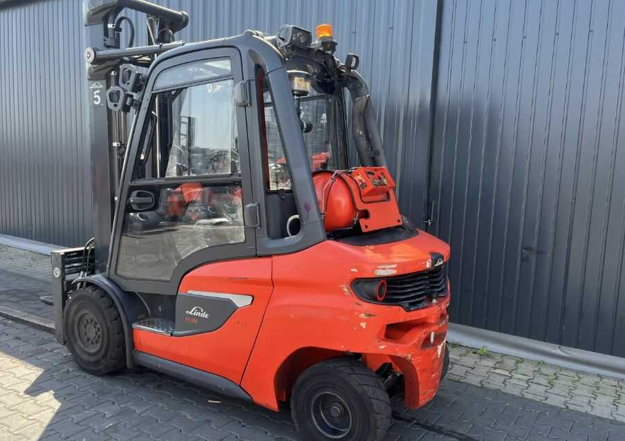 Linde H35T-01 - Plynový vysokozdvižný vozík: obrázek 3 Linde H35T-01 - Plynový vysokozdvižný vozík: obrázek 3