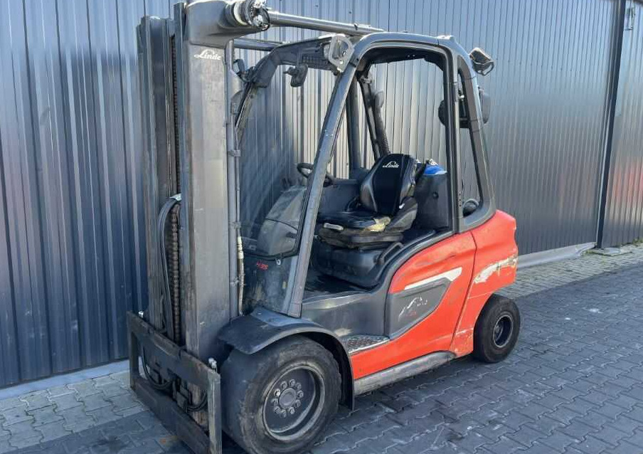 Linde H35T-01 - Plynový vysokozdvižný vozík: obrázek 1 Linde H35T-01 - Plynový vysokozdvižný vozík: obrázek 1