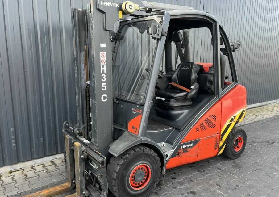 Linde H35T-02 - Plynový vysokozdvižný vozík: obrázek 1 Linde H35T-02 - Plynový vysokozdvižný vozík: obrázek 1