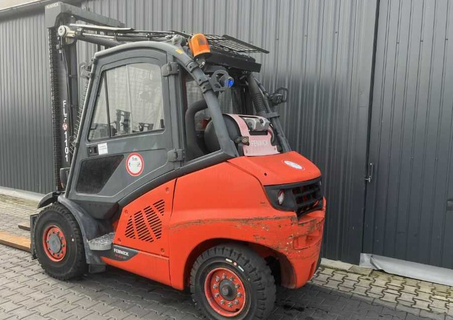 Linde H45T-02 - Plynový vysokozdvižný vozík: obrázek 3 Linde H45T-02 - Plynový vysokozdvižný vozík: obrázek 3