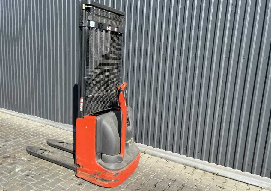 Linde L12 - Stohovací vozík: obrázek 3 Linde L12 - Stohovací vozík: obrázek 3