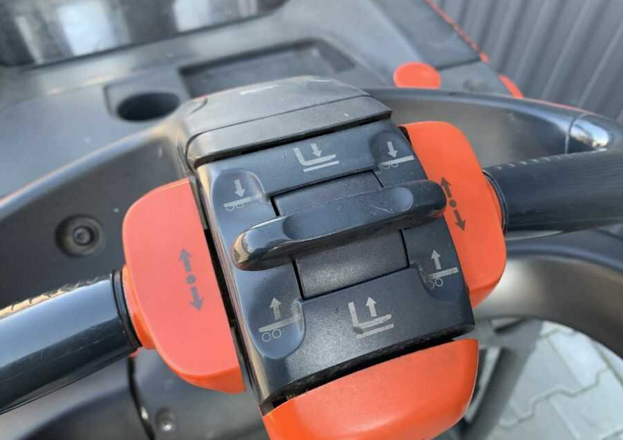 Linde L14AP - Stohovací vozík: obrázek 2 Linde L14AP - Stohovací vozík: obrázek 2