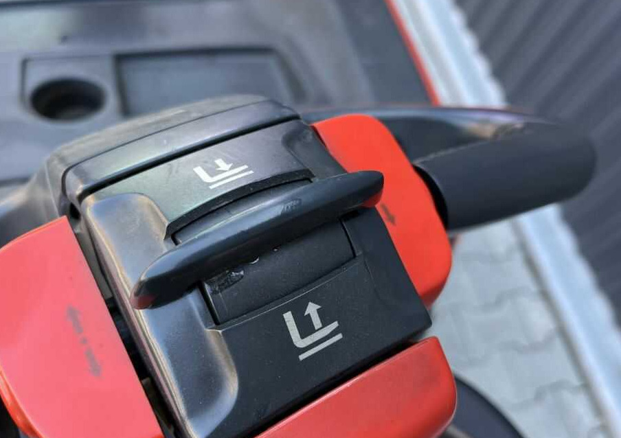 Linde L14AP - Stohovací vozík: obrázek 3 Linde L14AP - Stohovací vozík: obrázek 3