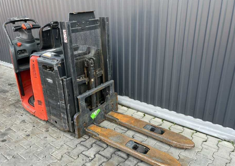 Linde N20L - Vychystávací vozík: obrázek 3 Linde N20L - Vychystávací vozík: obrázek 3