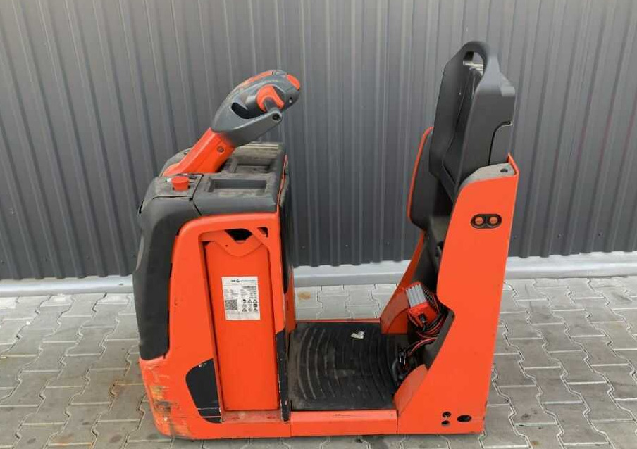 Linde P20 - Elektrický tahač: obrázek 5 Linde P20 - Elektrický tahač: obrázek 5