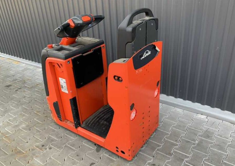 Linde P20 - Elektrický tahač: obrázek 4 Linde P20 - Elektrický tahač: obrázek 4