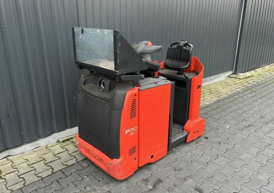Linde P30C - Elektrický tahač: obrázek 1 Linde P30C - Elektrický tahač: obrázek 1