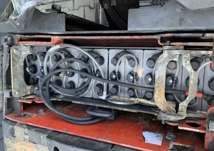 Linde P30C - Elektrický tahač: obrázek 5 Linde P30C - Elektrický tahač: obrázek 5