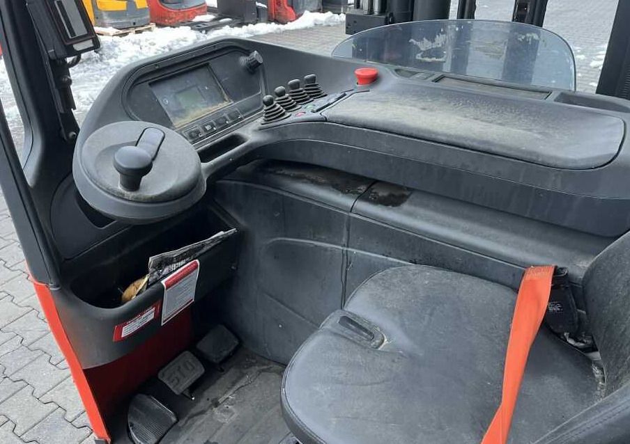 Linde R14-01 - Retrak: obrázek 4 Linde R14-01 - Retrak: obrázek 4