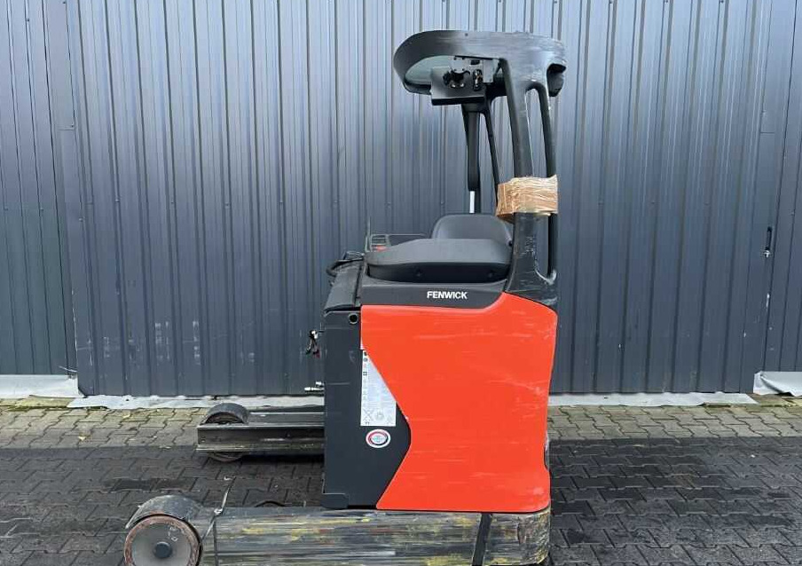 Linde R14HD-01 - Retrak: obrázek 2 Linde R14HD-01 - Retrak: obrázek 2