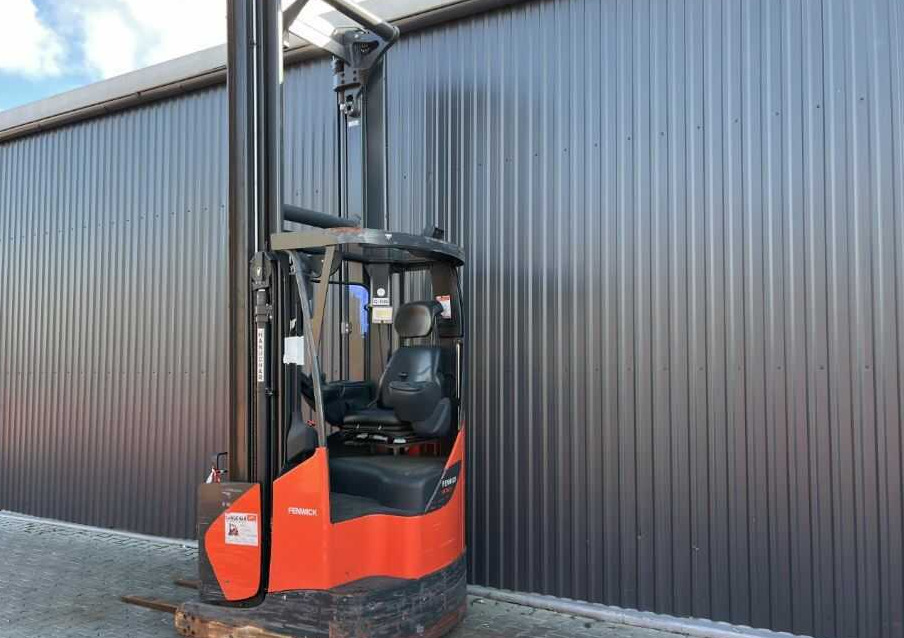 Linde R14X - Retrak: obrázek 3 Linde R14X - Retrak: obrázek 3