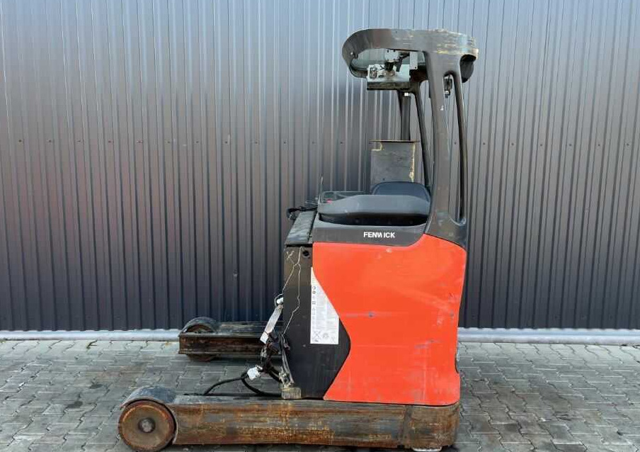 Linde R16HD-01 - Retrak: obrázek 2 Linde R16HD-01 - Retrak: obrázek 2