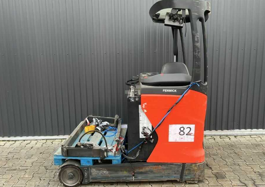 Linde R16HD-01 - Retrak: obrázek 2 Linde R16HD-01 - Retrak: obrázek 2