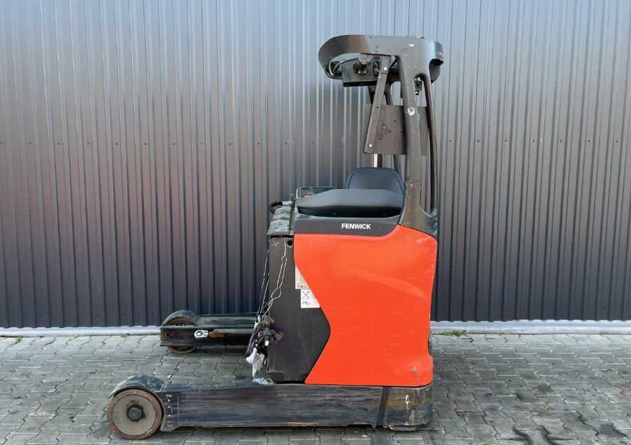 Linde R16HD-01 - Retrak: obrázek 2 Linde R16HD-01 - Retrak: obrázek 2