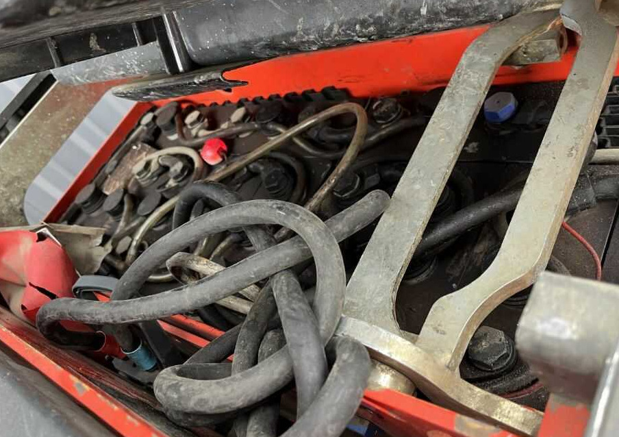 Linde V08-02 - Vychystávací vozík: obrázek 5 Linde V08-02 - Vychystávací vozík: obrázek 5