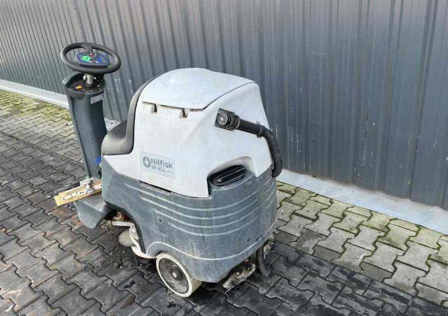 Nilfisk BR652 - Podlahový mycí stroj: obrázek 3 Nilfisk BR652 - Podlahový mycí stroj: obrázek 3